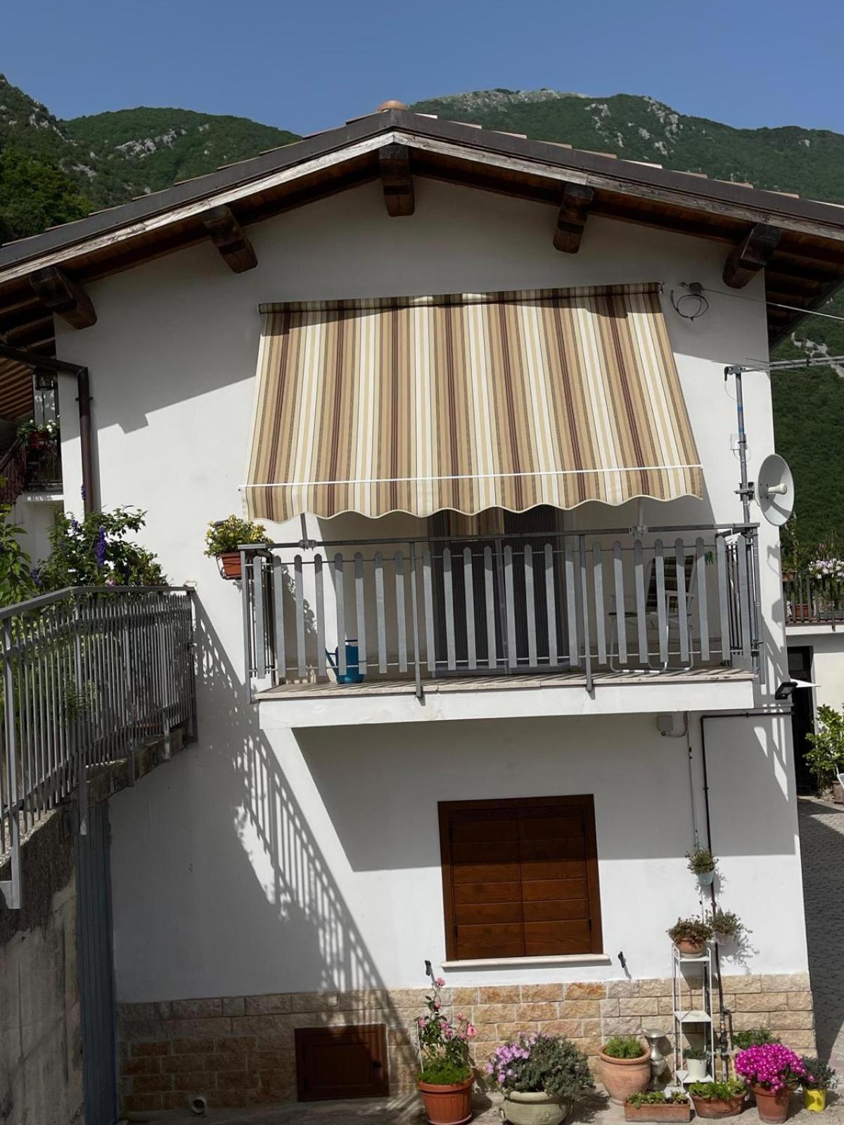 Casa San Giacomo Poggio Bustone Exteriér fotografie