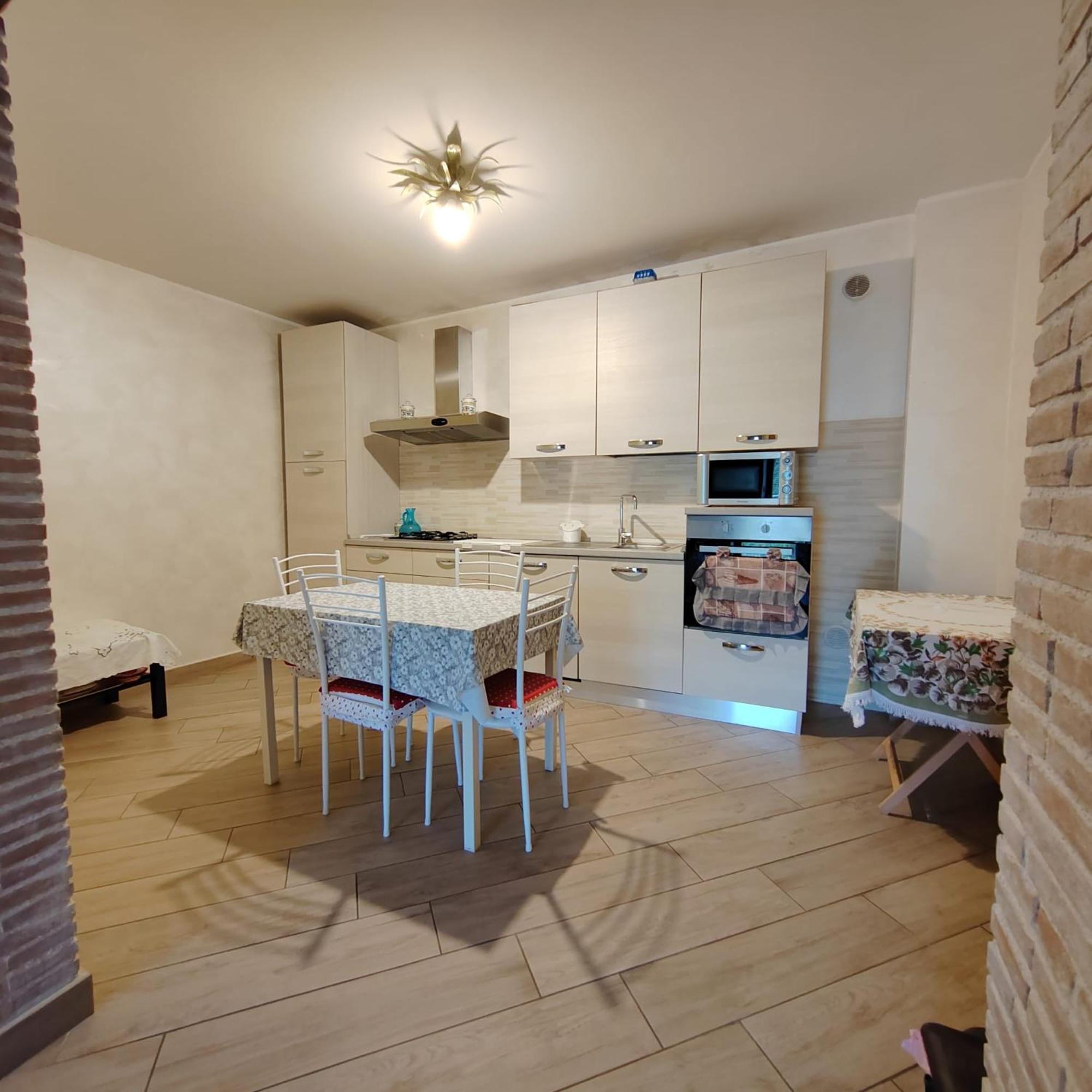 Casa San Giacomo Poggio Bustone Exteriér fotografie