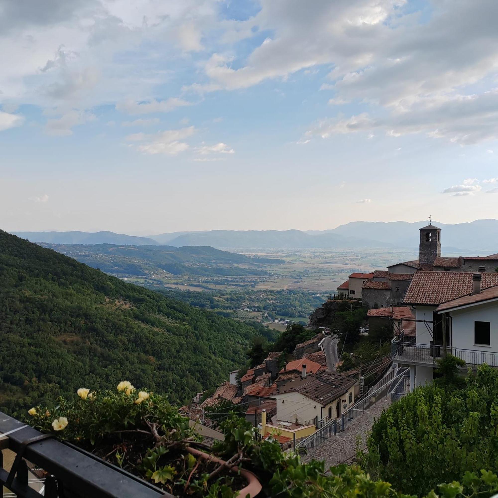 Casa San Giacomo Poggio Bustone Exteriér fotografie